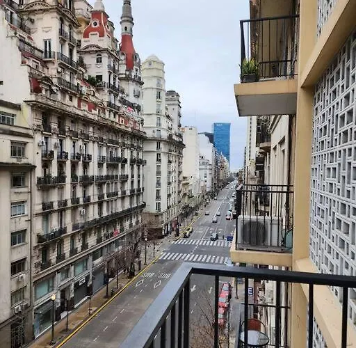 Cerca Al Obelisco